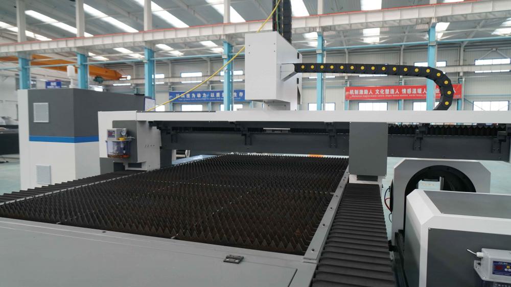 Laser Cutting Machine